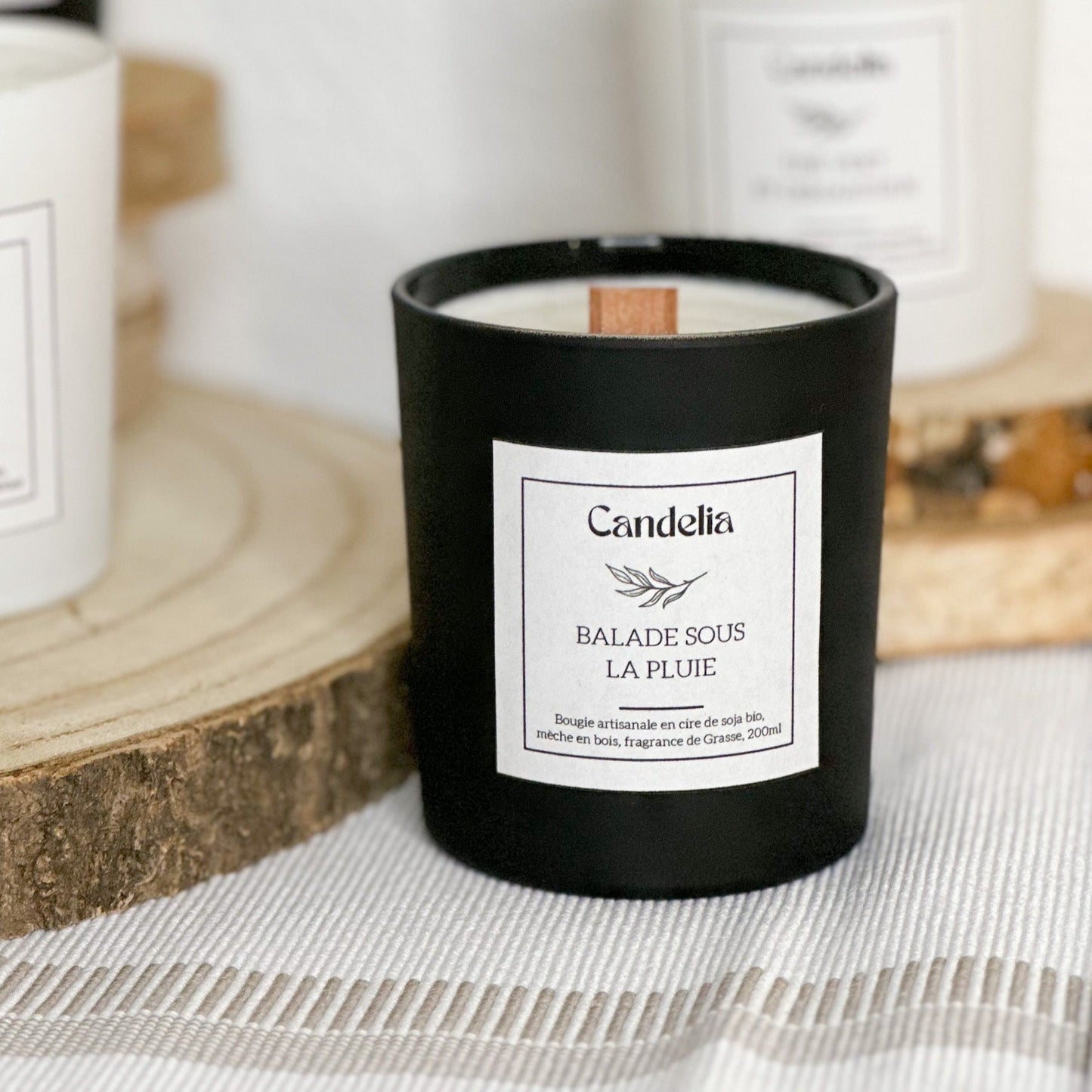Bougie classique noire